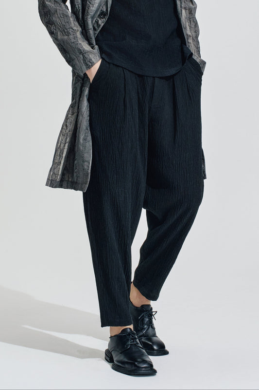 Smocking Textured Pleated Pants