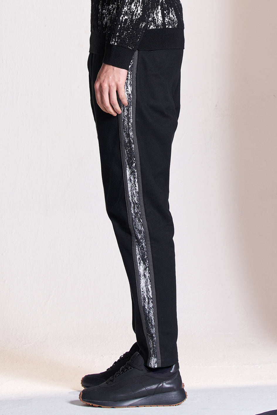 Slim Fit Pants With Texture Trim
