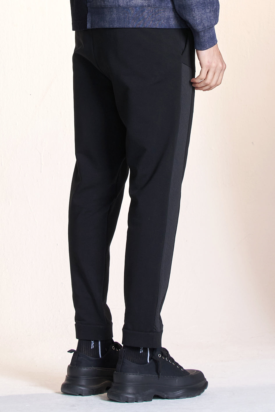 Jogging Pants With Fabric Contrast