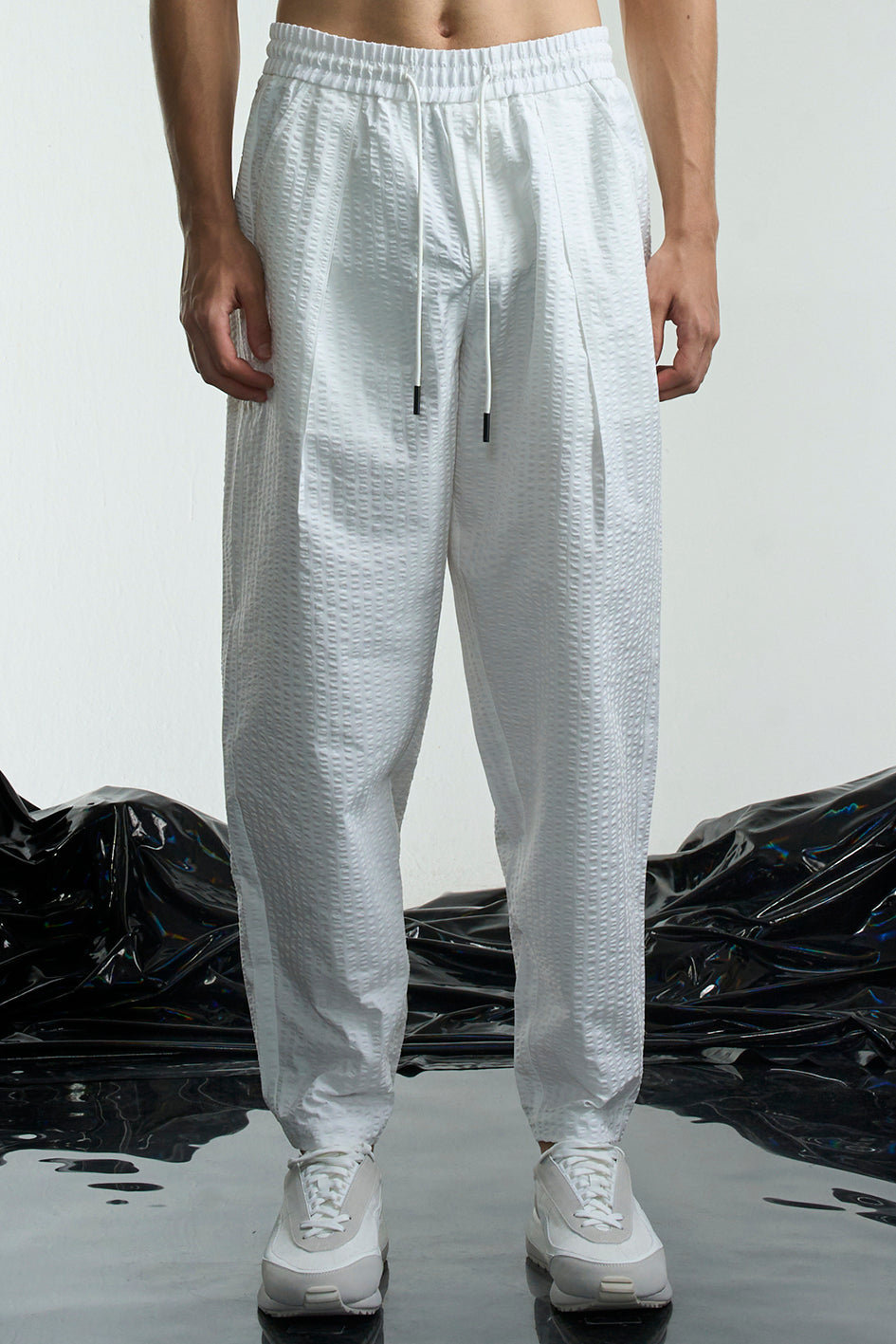 Regular Fit Tapered Pants With Pleats