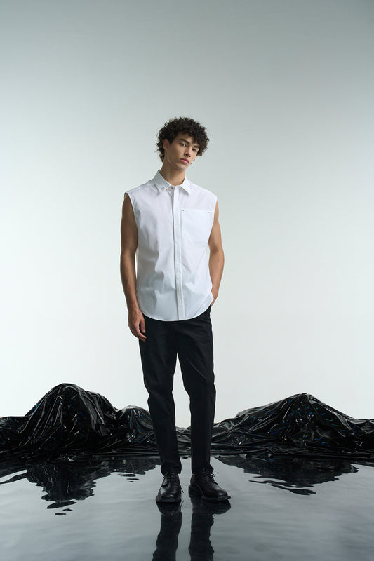 Sleeveless Shirt With Studs On Collar