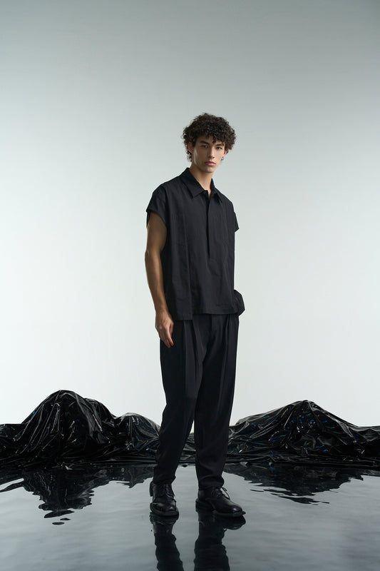 Wide Shoulder Sleeveless Pullover Shirt