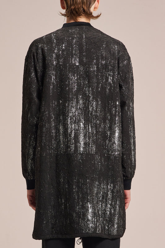 シルバーブラッシュプリントのクレープジッパーロングジャケット