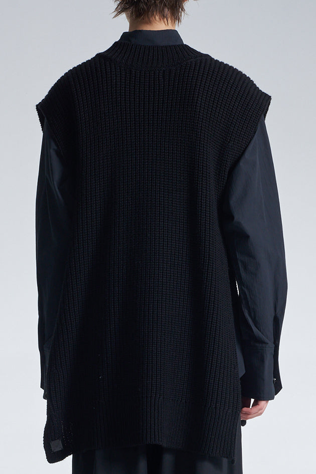 Wide Shoulder Sleeveless Sweater
