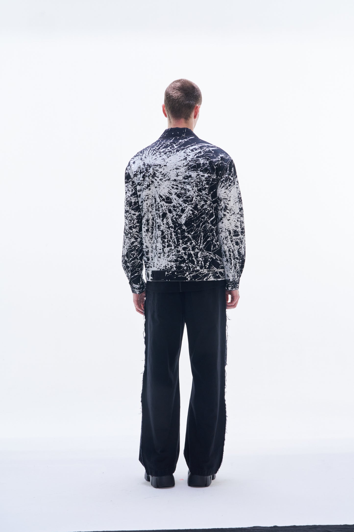 Nylon Cotton Jacket with Broken Glass print