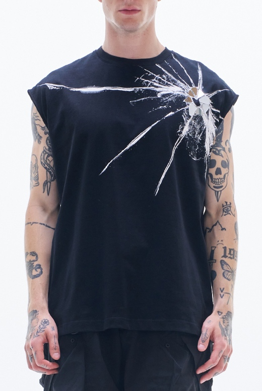 Vest With Broken Glass Pattern
