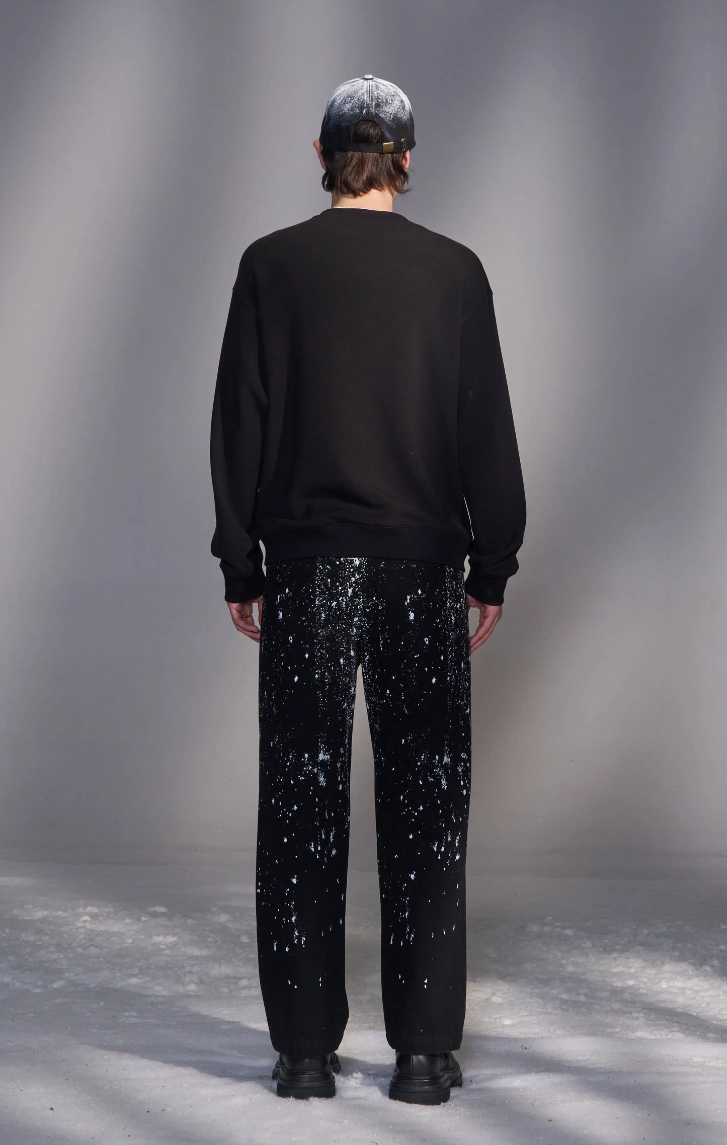 Sweatshirt with Double Neckline