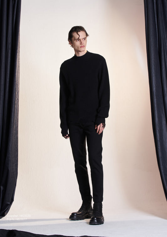 Sweater With Ripped Hem