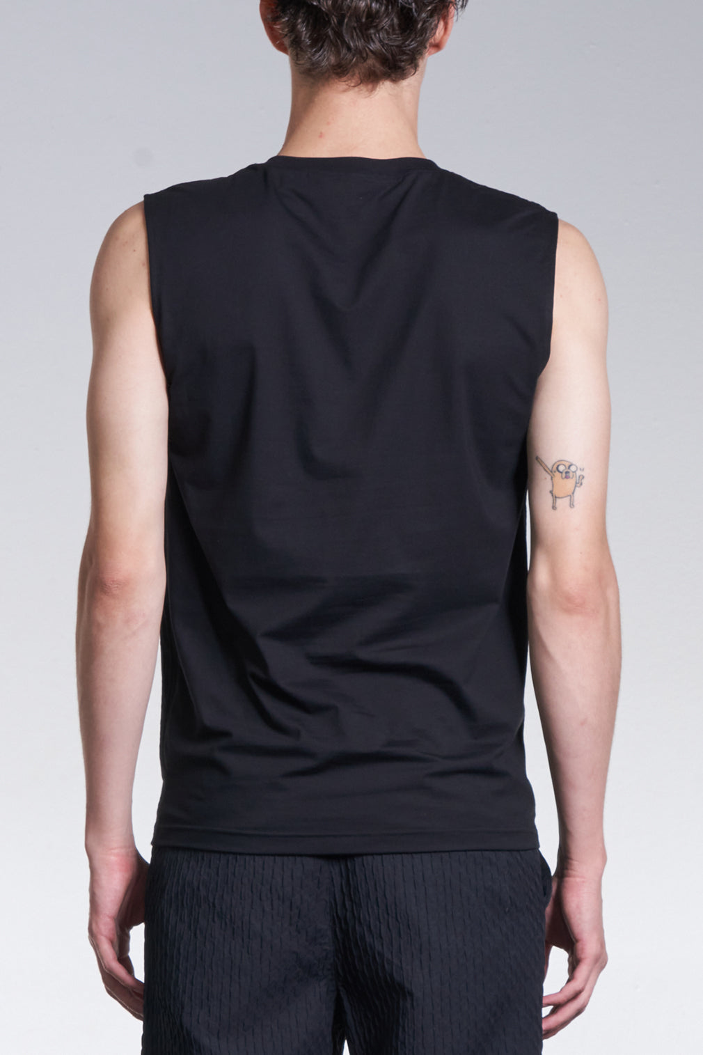 Fabric Contrast Sleeveless Tee