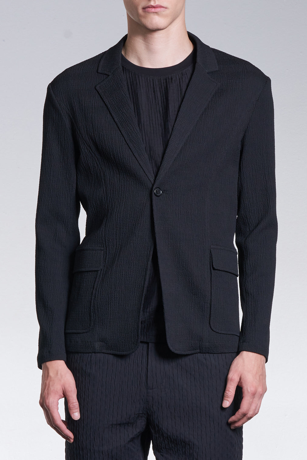 Slim Cut Crepe Blazer