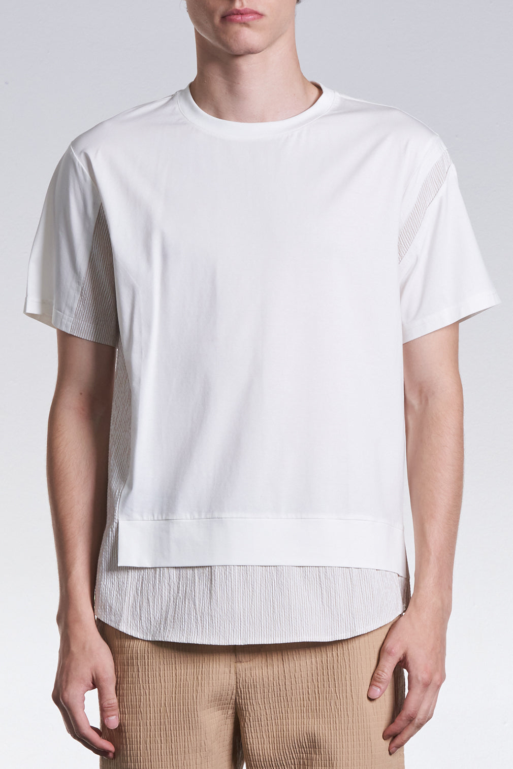 Tee With Striped Fabric Contrast Hem