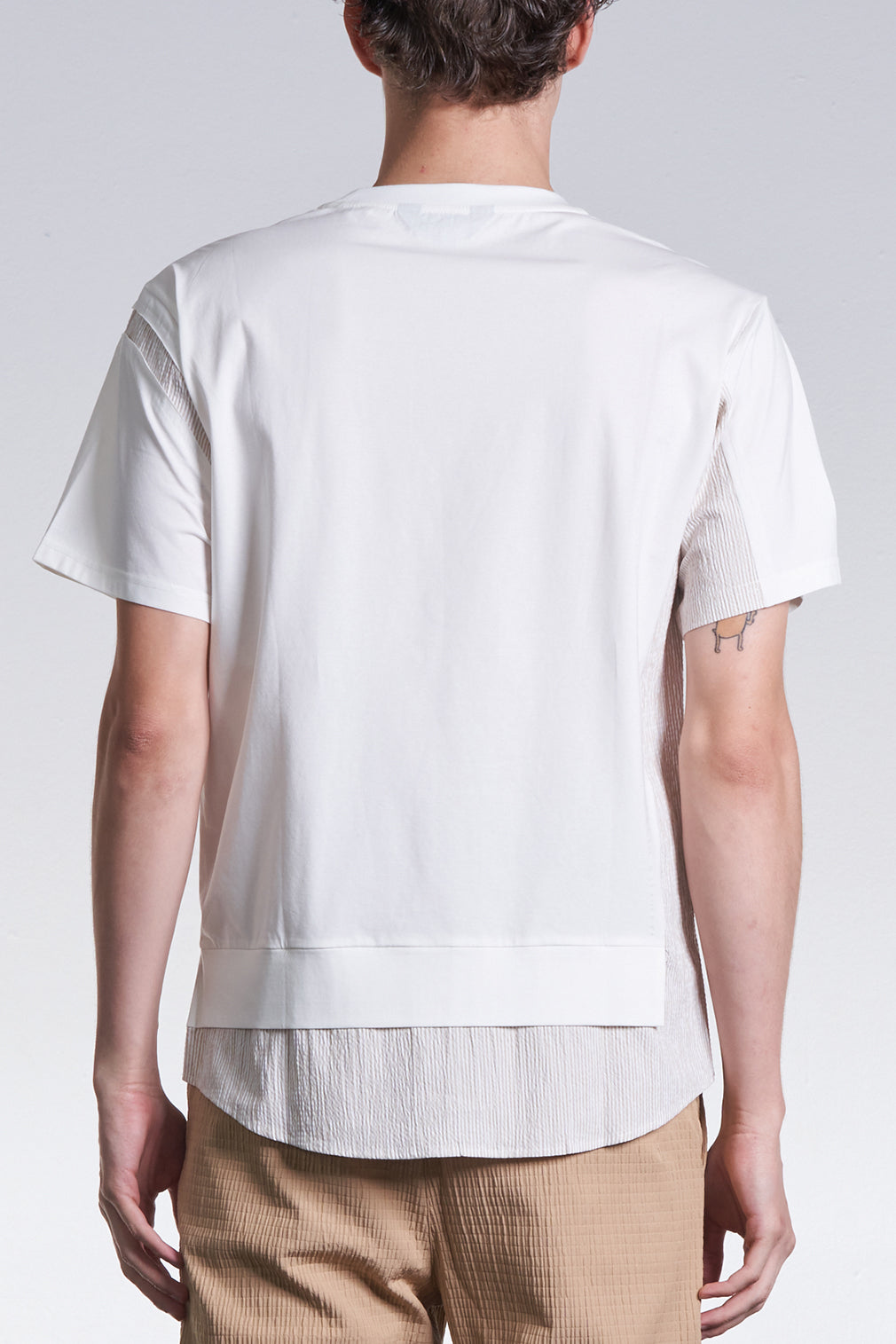 Tee With Striped Fabric Contrast Hem