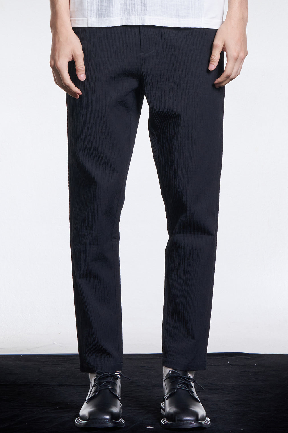 Striped Textured Fitted Pants