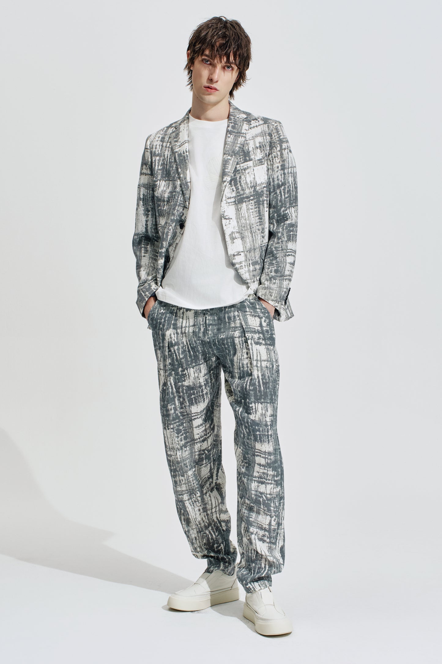 Blurred Check Print Pleated Pants