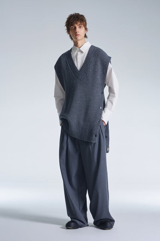 Wide Shoulder Sleeveless Sweater