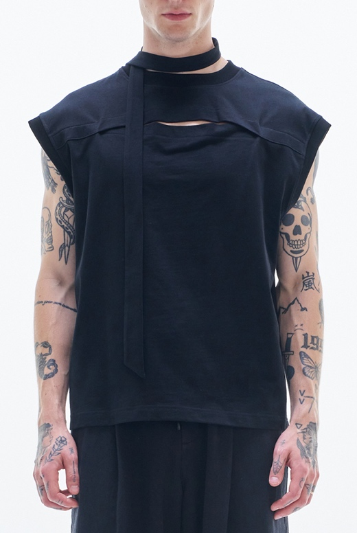 Knit Vest With Slit and Scarf