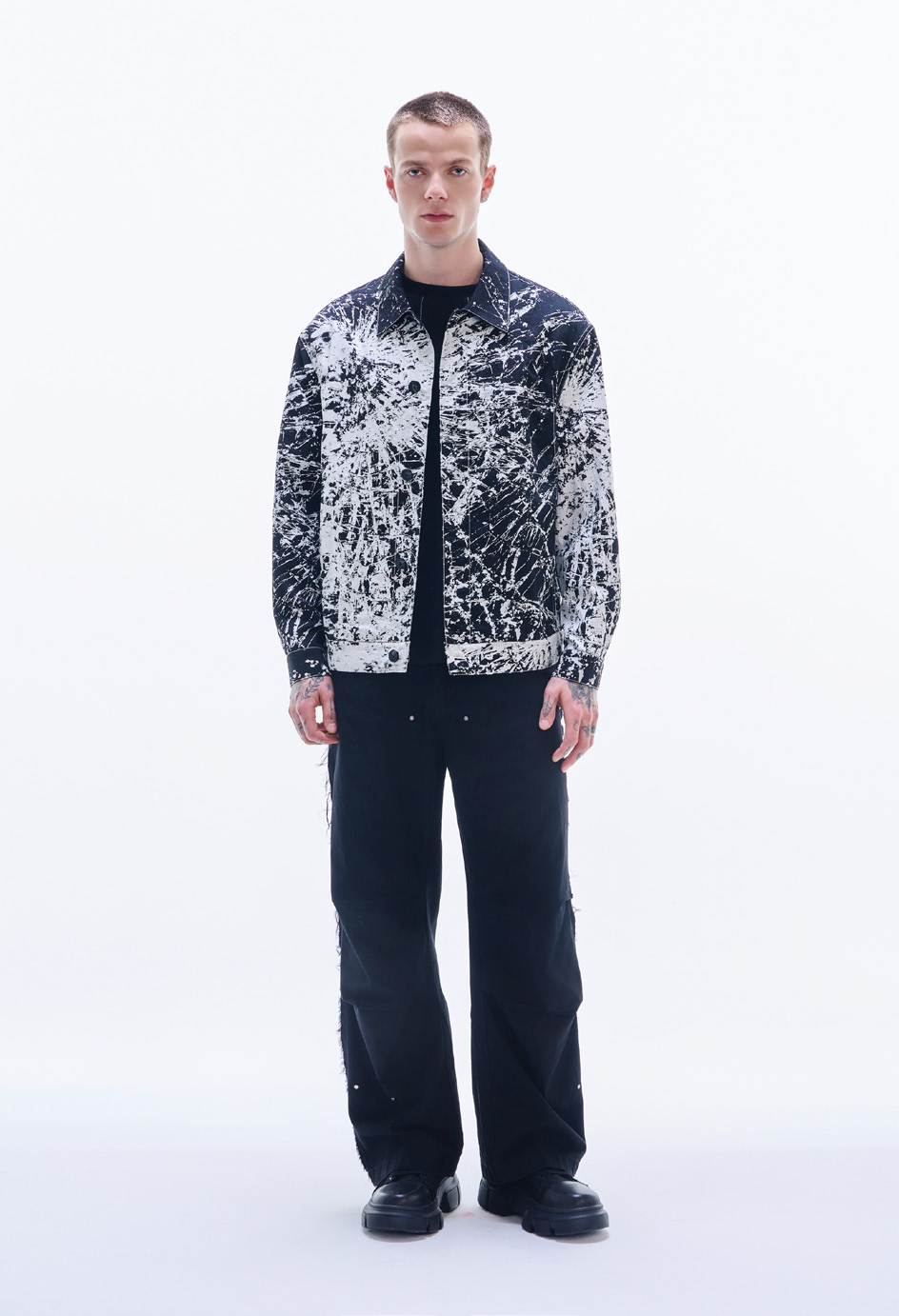 Nylon Cotton Jacket with Broken Glass print