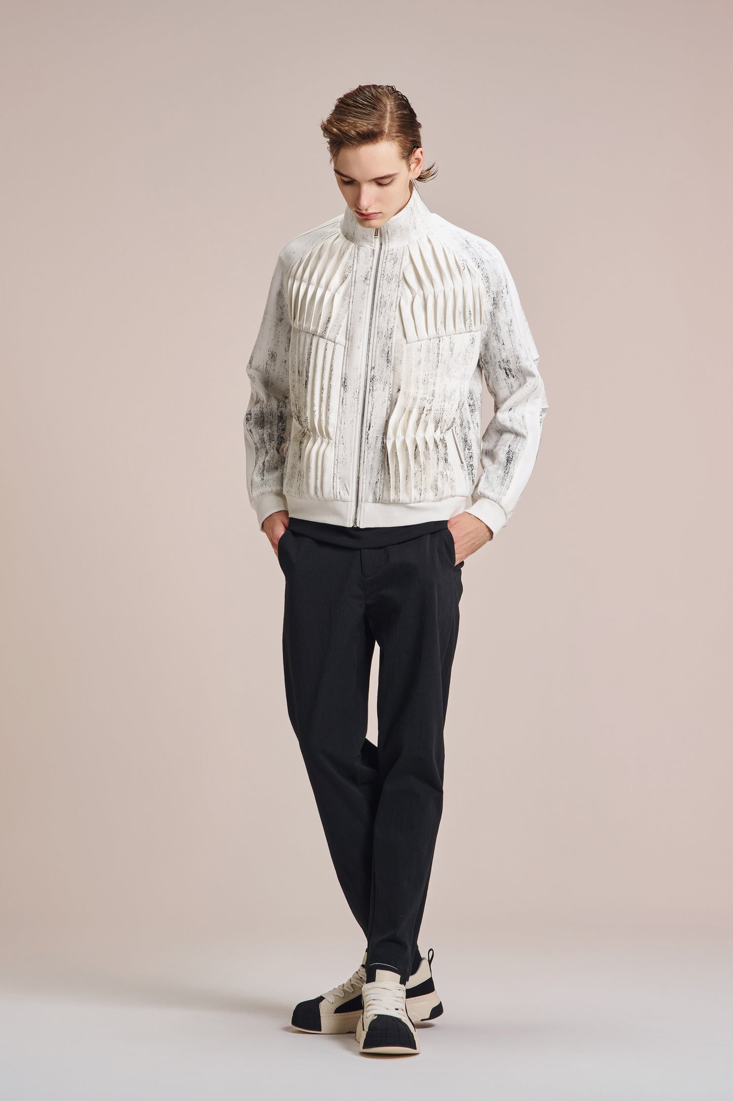 Knit Jacket With Pleats & Brush Print