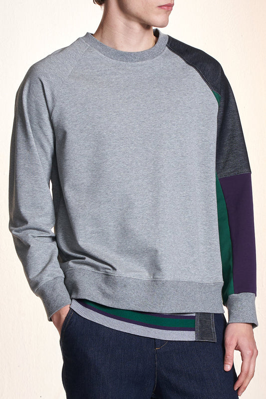 Sweatshirt With Color Contrast Sleeve