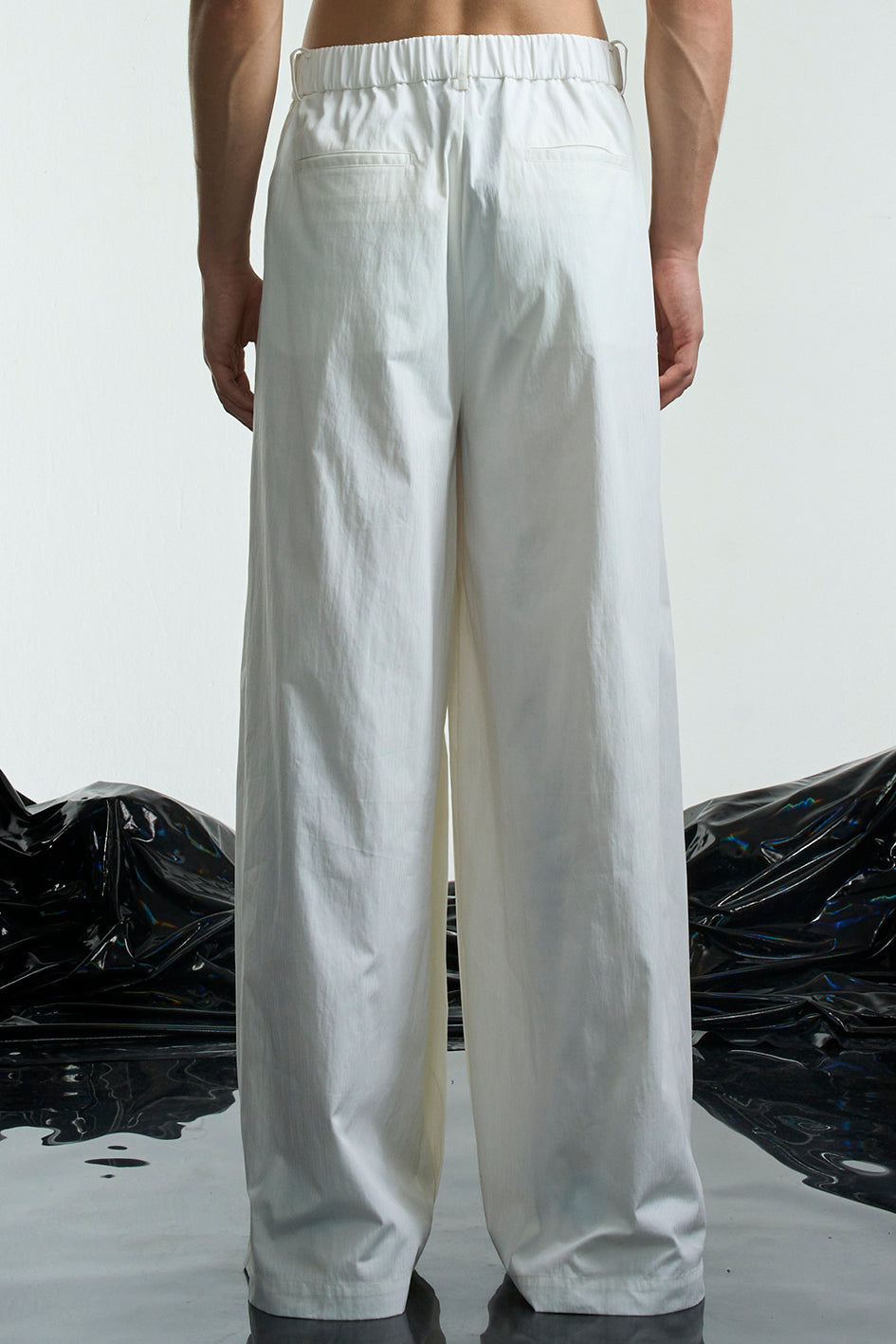Wide Fit Pleated Cotton Pants