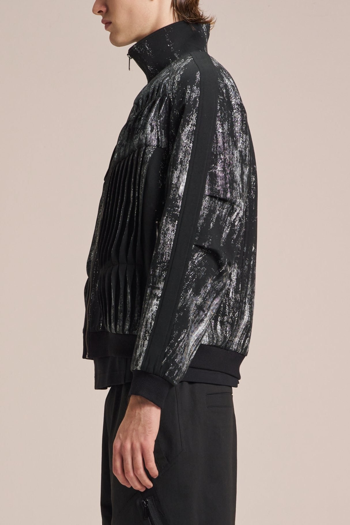 Knit Jacket With Pleats & Brush Print