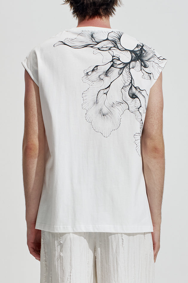 Sleeveless Tee With Flower Print Details