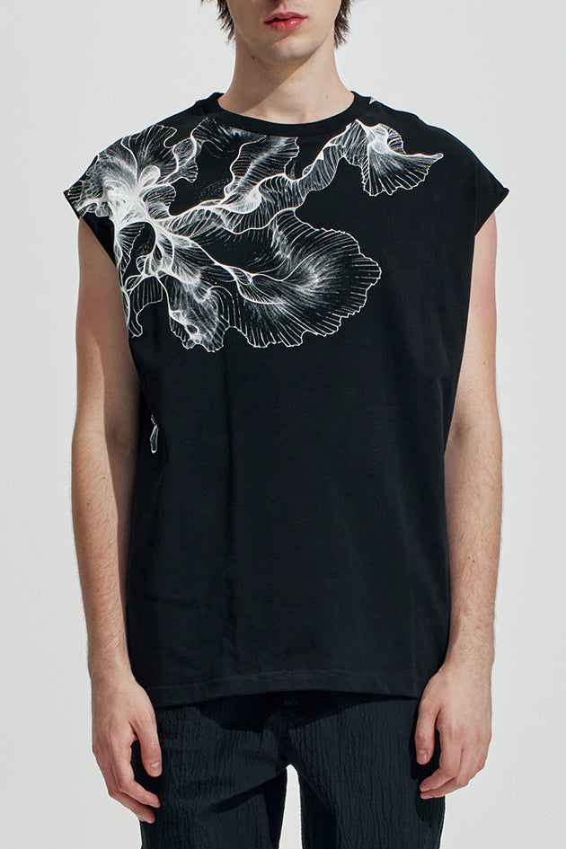 Sleeveless Tee With Flower Print Details