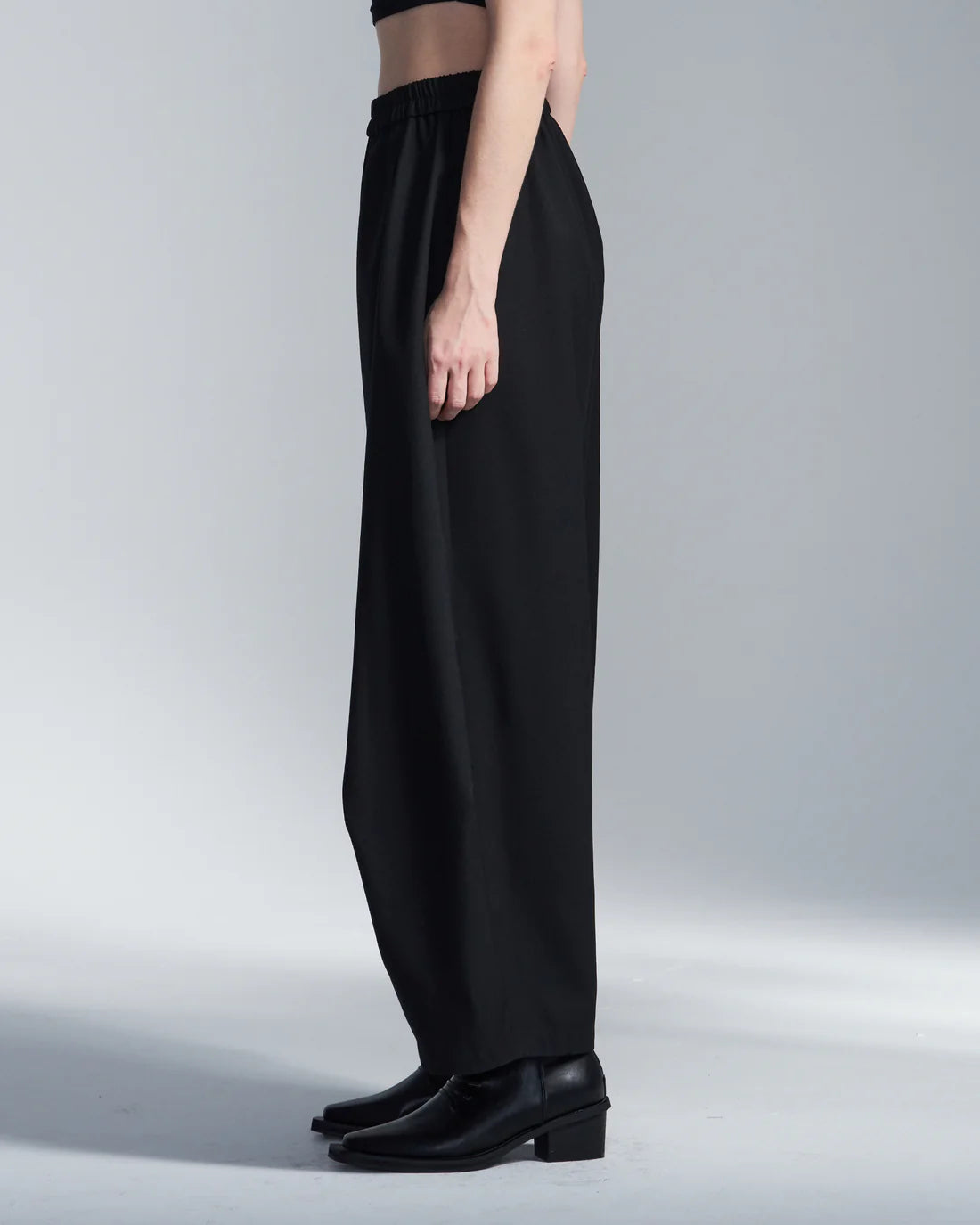 Balloon Fit Wool Pants With BIg Pleat