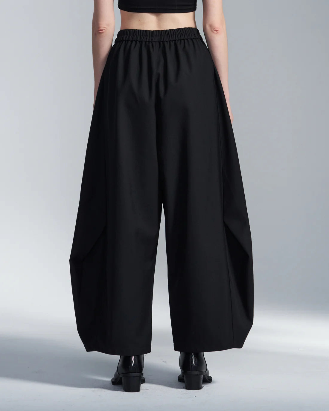 Balloon Fit Wool Pants With BIg Pleat