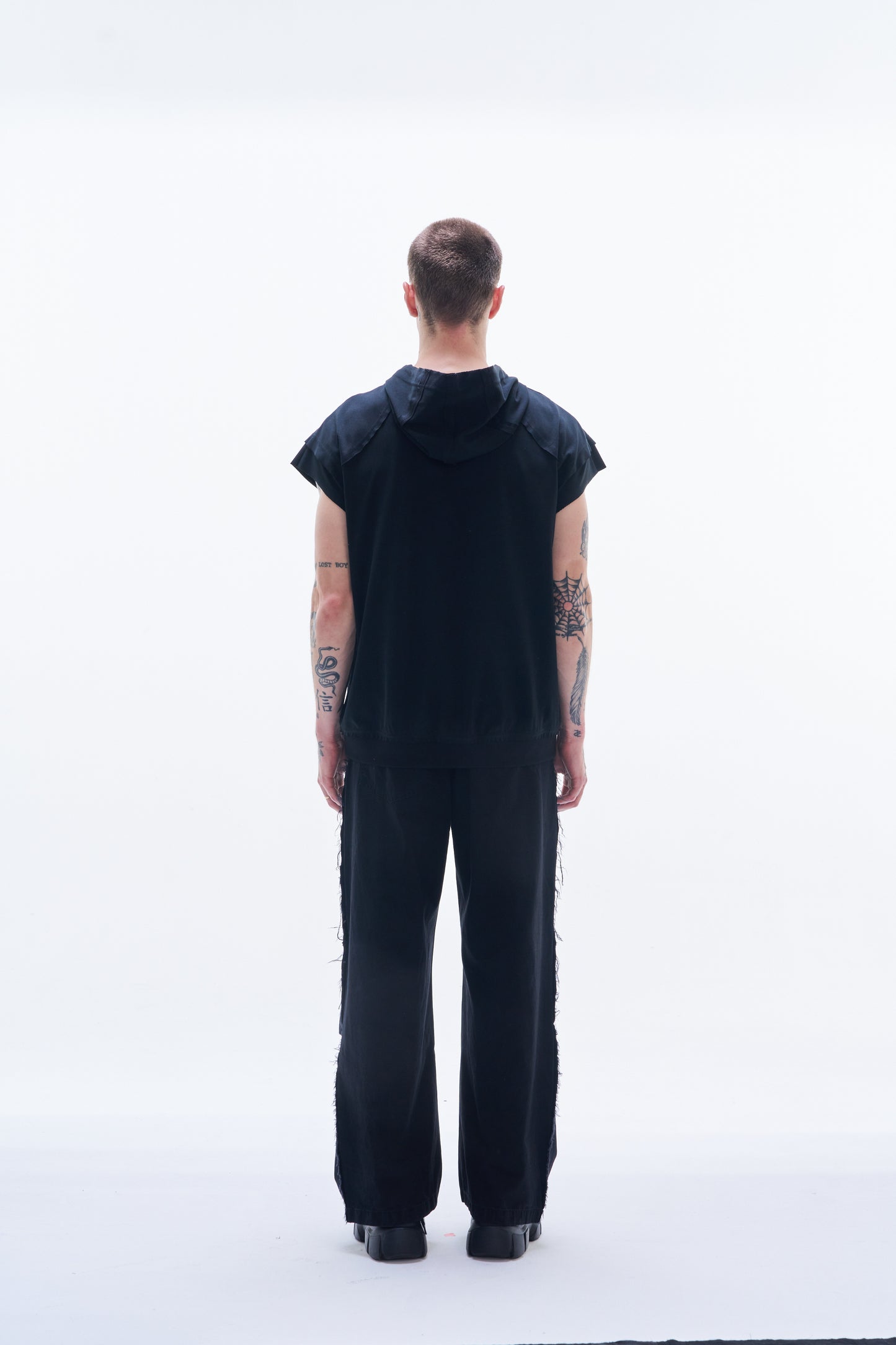 Raw Edge Sleeveless Hoodie