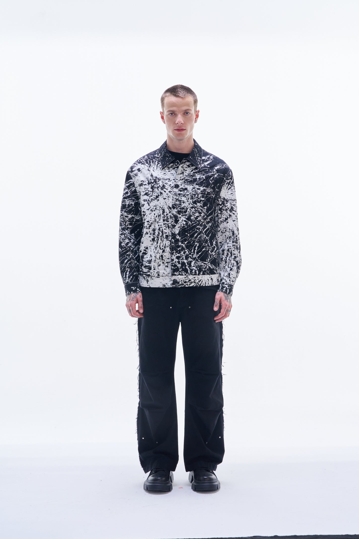 Nylon Cotton Jacket with Broken Glass print