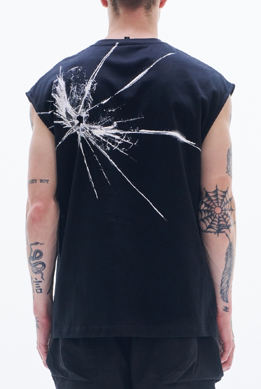 Vest With Broken Glass Pattern