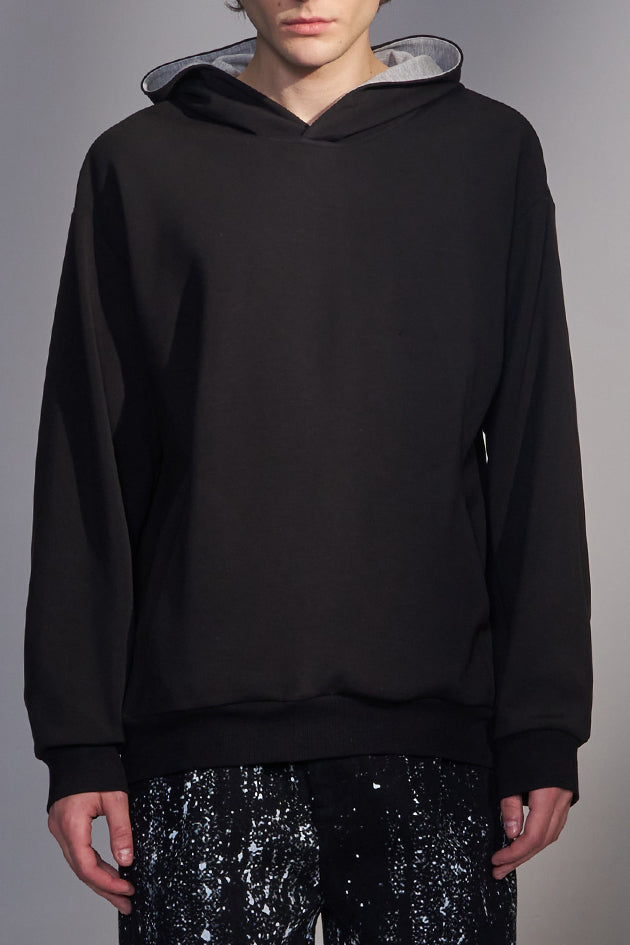 Hoodie with Contrast Color Facing