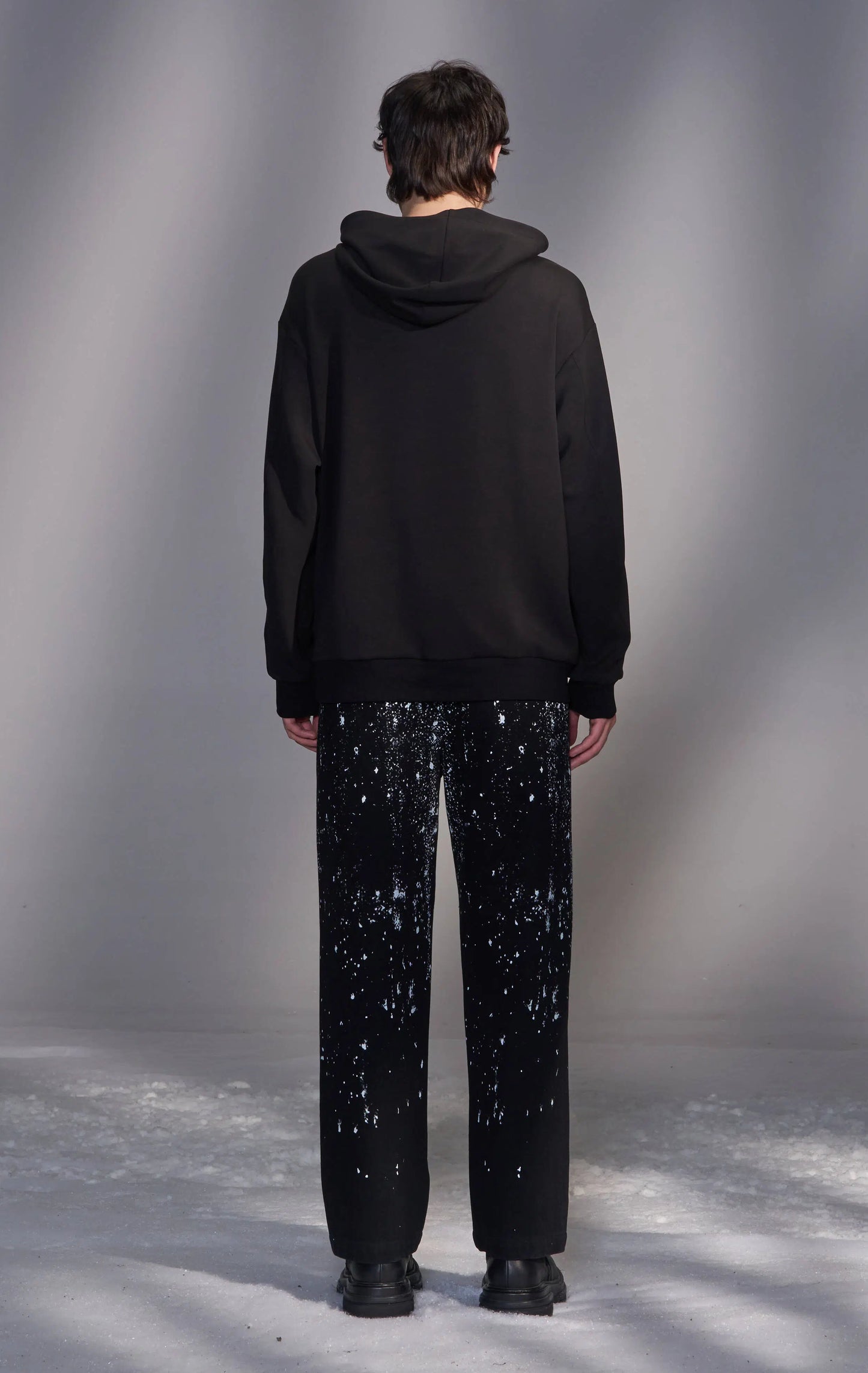 Hoodie with Contrast Color Facing