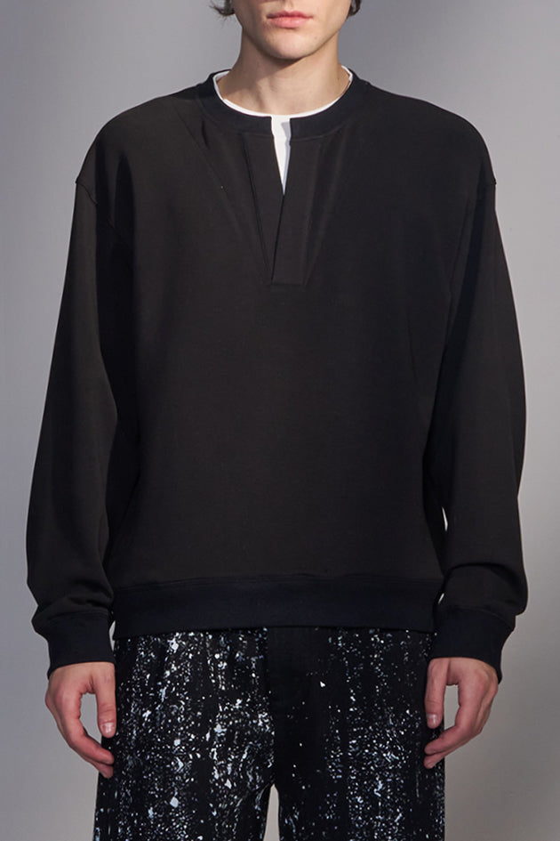 Sweatshirt with Double Neckline