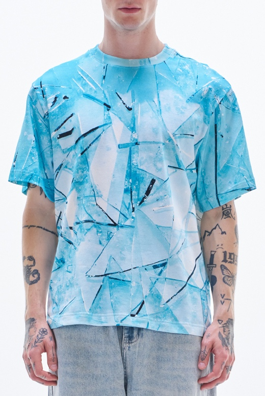 Tshirt With Glass Digital Print