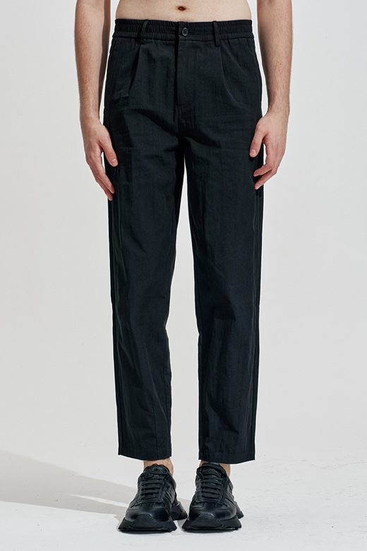 Curved Leg Cargo Pants With Dye Pattern