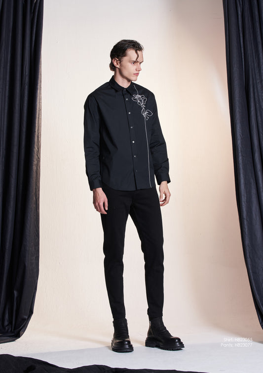 ストリングフラワー刺繍のシャツ