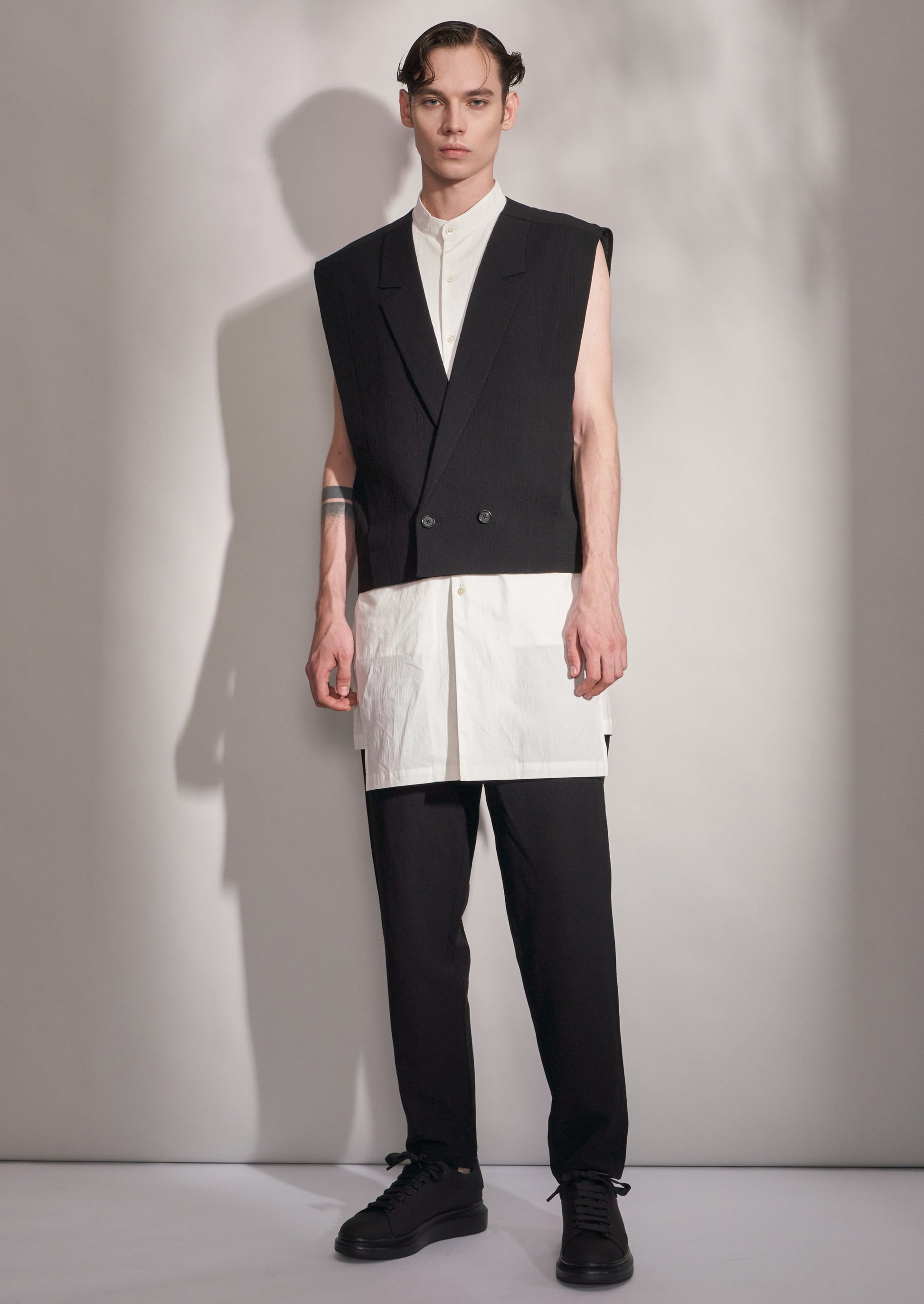 Fabric Contrast Wide Shoulder Waistcoat Harrison Wong
