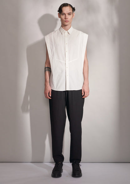Sleeveless Shirt With Wide Shoulder