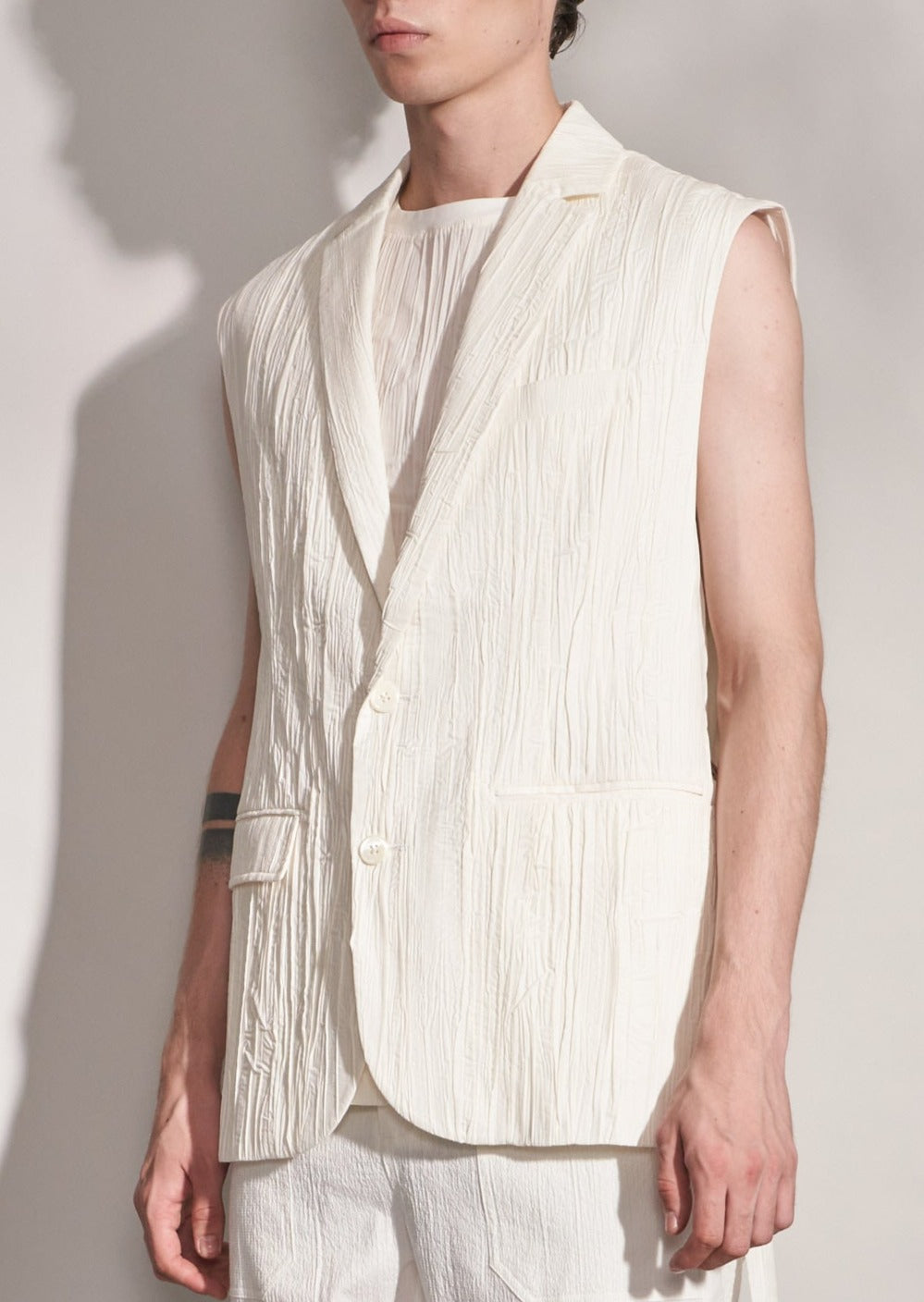 Pleated Waistcoat With Vents Harrison Wong