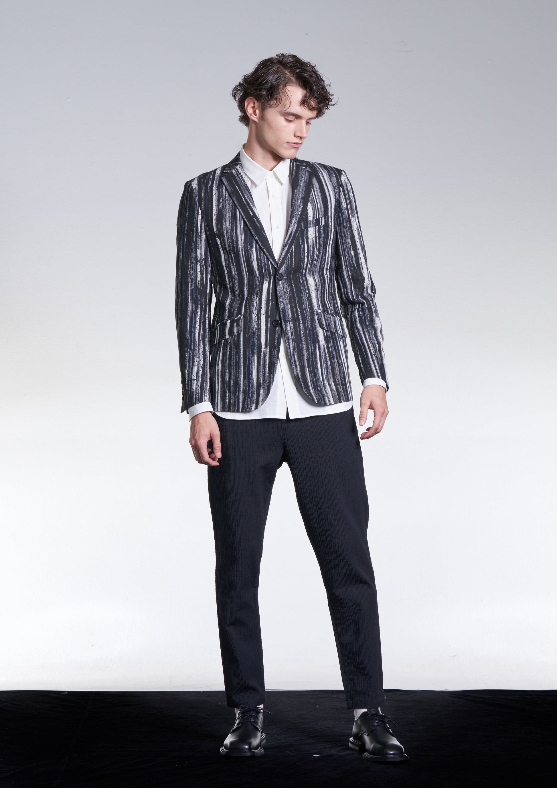 Striped Textured Fitted Pants