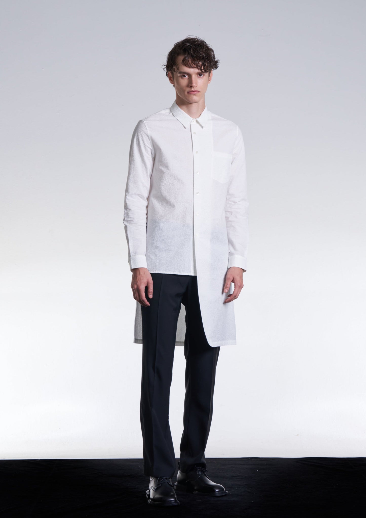 Seersucker Long Shirt With Asymmetric Hem