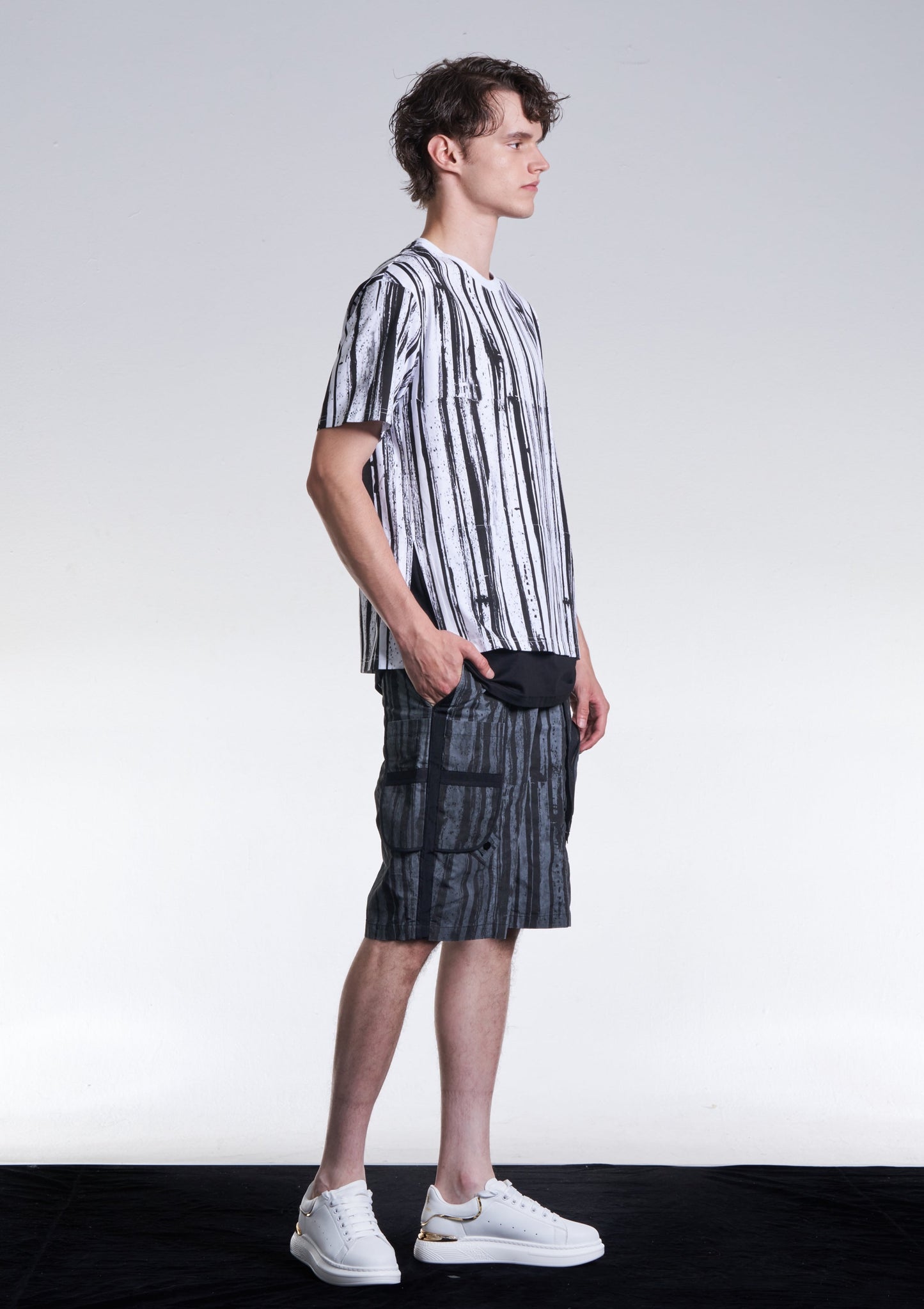 Washed Shadow Stripe Print Shorts